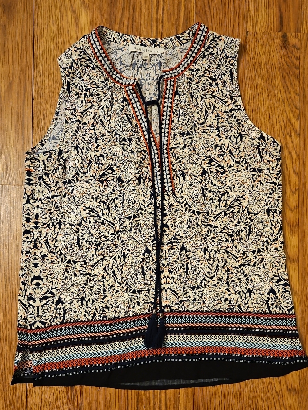 Daniel Rainn Navy and Cream Paisley Tie-Front Sleeveless Top with Rust Trim